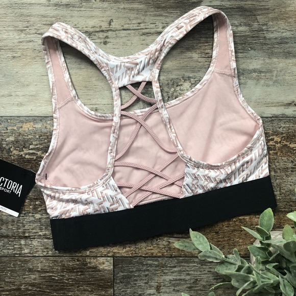 Victoria’s Secret | Strappy Racerback Sports Bra - Picture 3 of 5